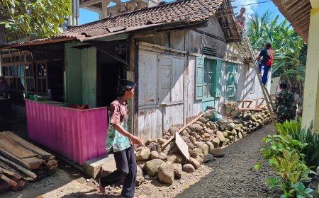 Awal Harapan Baru Kopka Supriyono dan Warga Bongkar Rumah Ibu Misem untuk Program RTLH TMMD