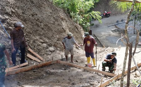 Papan Demi Papan Bangun Jalan TMMD Reg 129