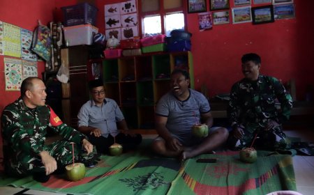 Dandim Banjarnegara Singgah di Rumah Warga