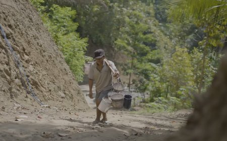 Jalan TMMD Buka Harapan Baru bagi Penderes Nira Gumelem Kulon