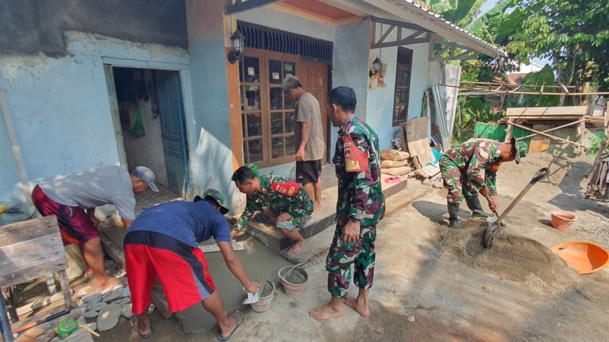 TNI Gotong Royong Renovasi RTLH di Mertasari Wujud Kepedulian Koramil 08 Purwanegara