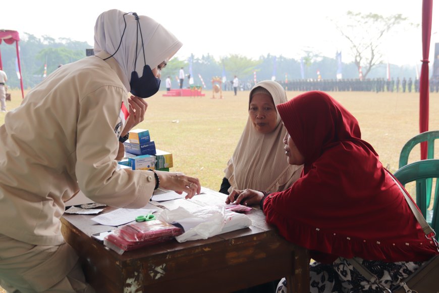 Sentuhan Kepedulian di TMMD Reguler ke-129 Wakil Bupati dan Dandim Tinjau Pelayanan Kesehatan Gratis di Gumelem Kulon