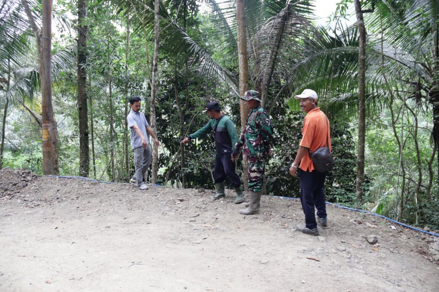 Dari Titik Nol Pos Kamling Semangat Kebersamaan Dibangun di Gumelem Kulon
