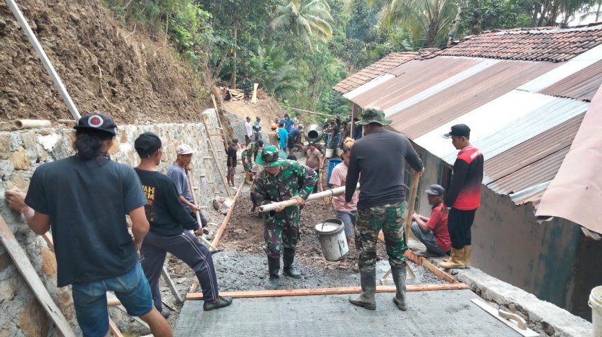 Tongkat Bambu Andalan Pelda Ratam di TMMD Reguler ke-129